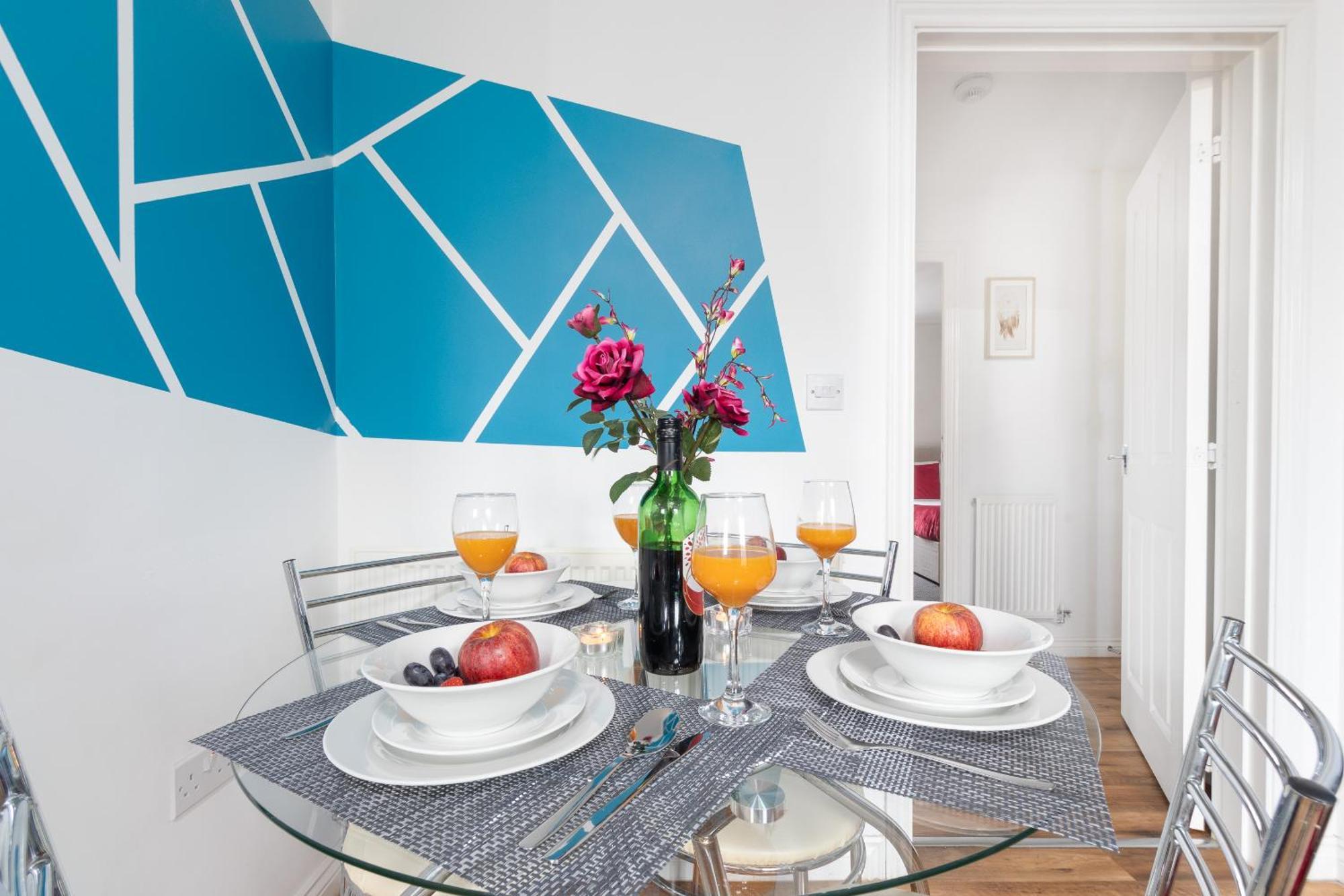 2-br Executive En-suite By Mbiz Apartment Coventry