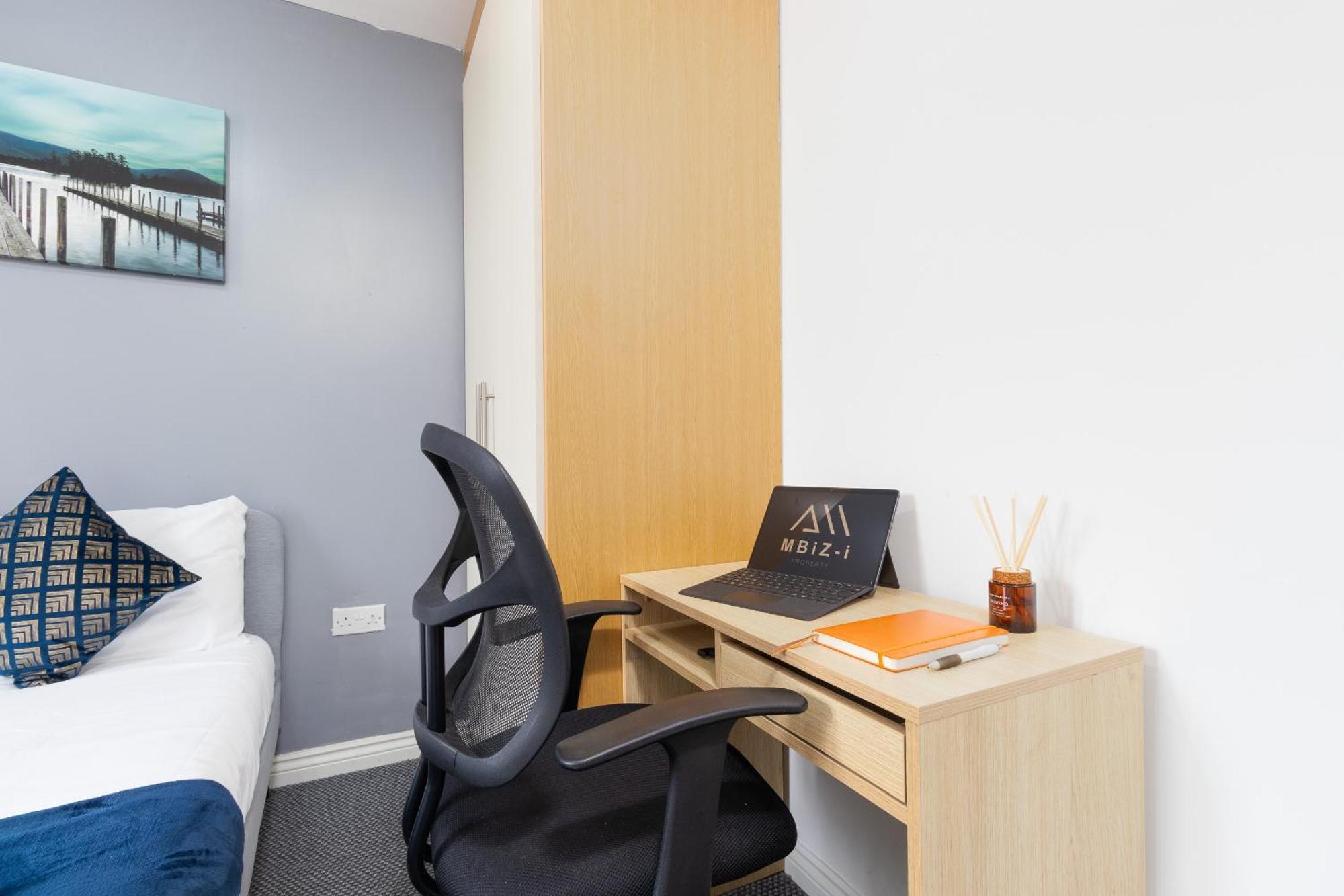 Apartment 2-br Executive En-suite By Mbiz *